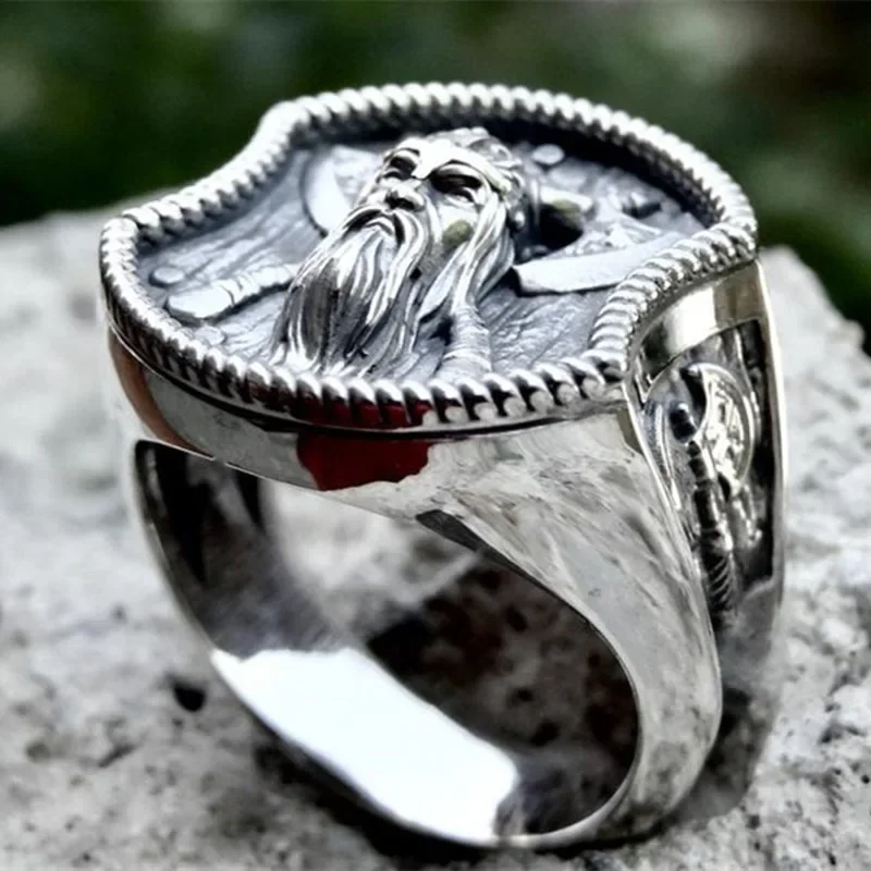 Új Vikingek Rozsdamentes Acél Harcos Gyűrű a Férfiak a Nők Klasszikus Gótikus Motoros Divat Északi Kettős Balta Gyűrű Amulett Ékszer Ajándék